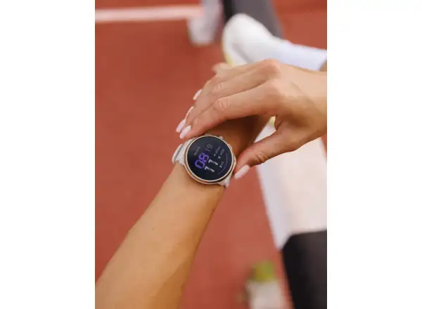 Suunto Run 2 inteligentny zegarek 4 GB Feather Gold