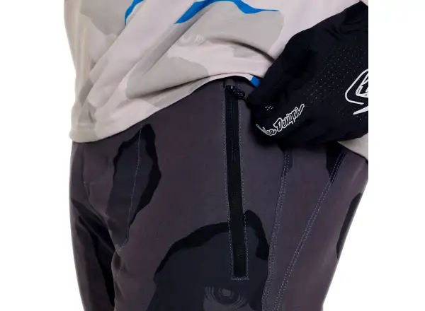 Troy Lee Designs Skyline Pro męskie spodnie Flow Camo Carbon