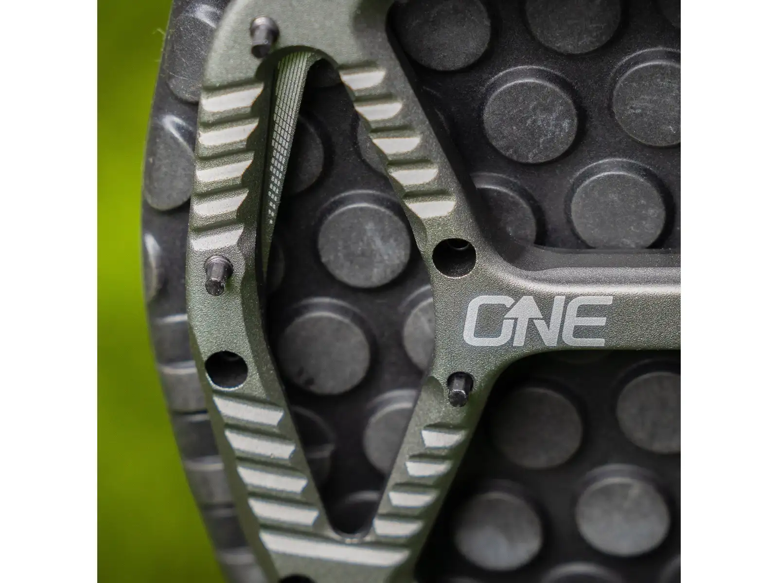 OneUP aluminiowe pedały szary