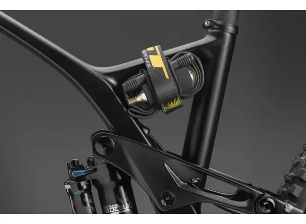 GT Force Carbon Pro DGR rower górski