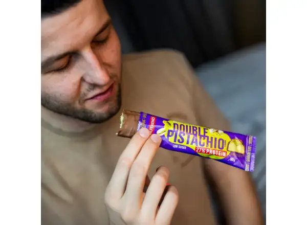 Nutrend Delicious Bar batonik 50 g dubajska czekolada