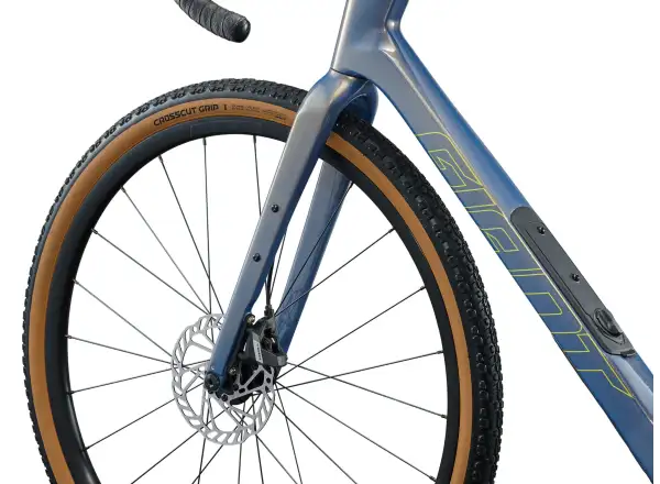 Giant Revolt Advanced 1 gravel rower Midnight Moon