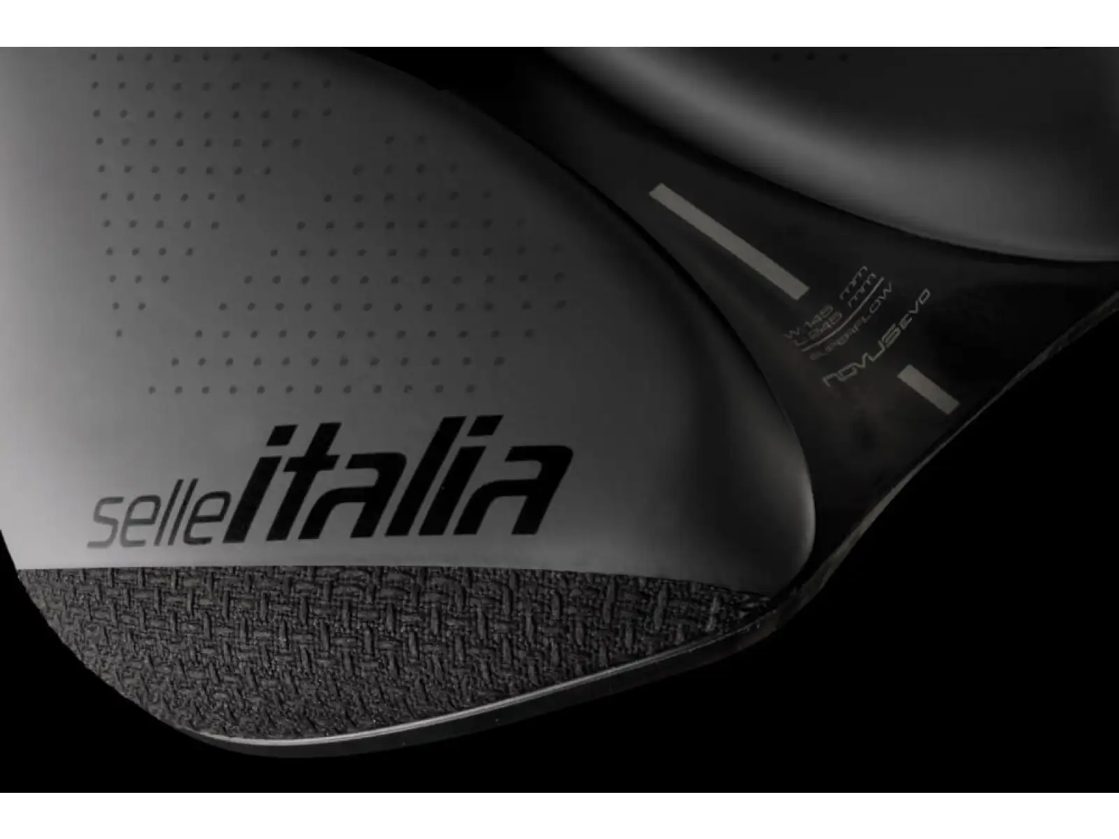 Selle Italia Novus Boost EVO X-Cross TM Superflow L3 siodło szary