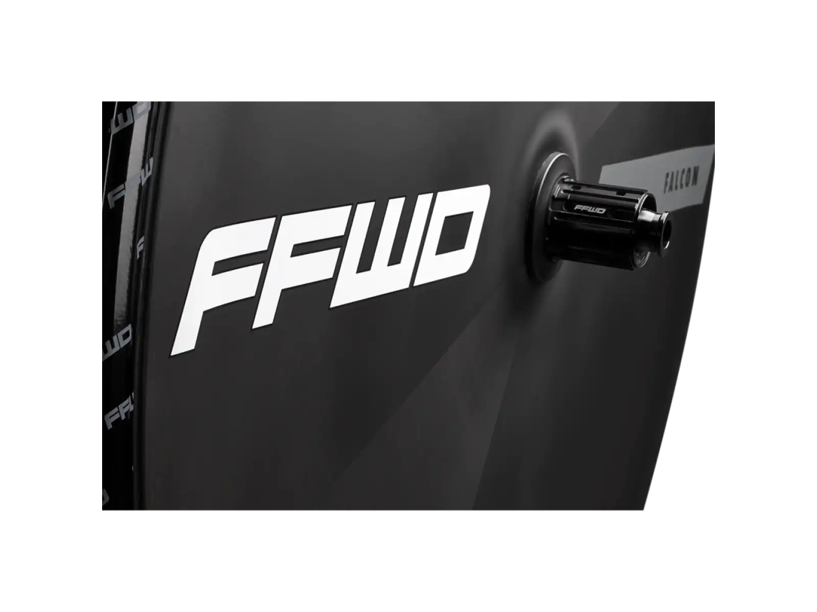 FFWD Falcon szosowy disc do hamulców tarczowych włącznie z oponą