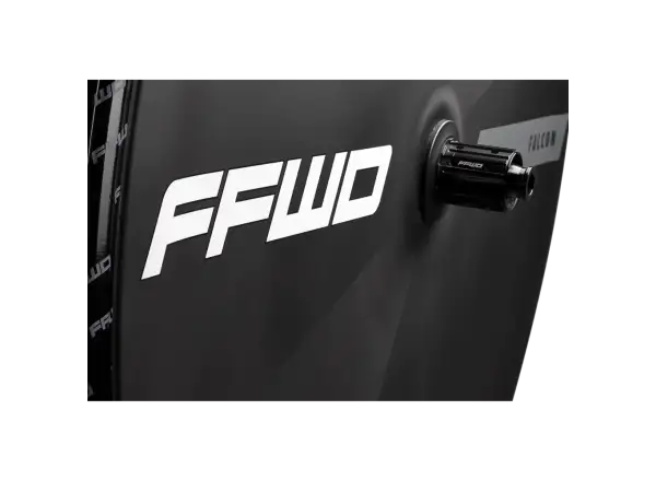 FFWD Falcon szosowy disc do hamulców tarczowych włącznie z oponą
