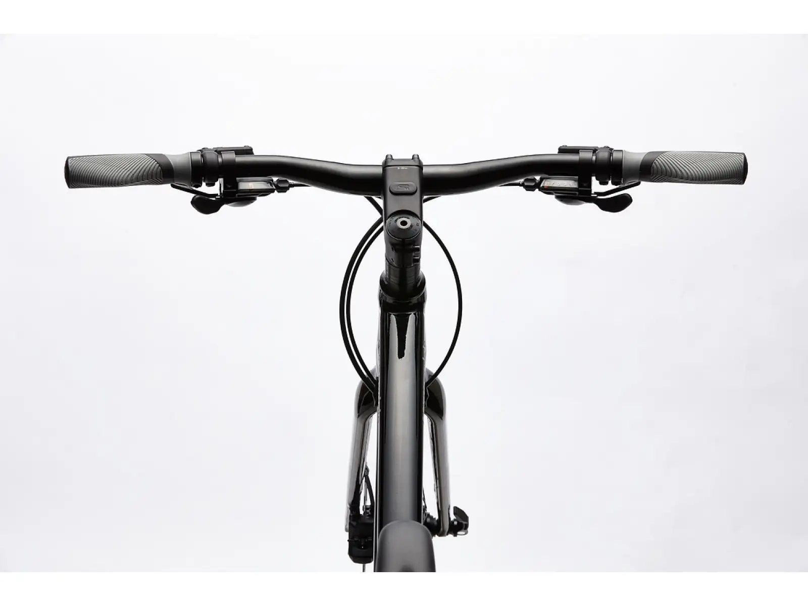 Cannondale Quick 3 rower trekkingowy Black Pearl