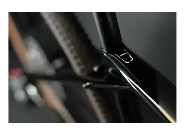 Rock Machine Gravelride CRB 900 AXS rower gravel Stealth Black WZÓR