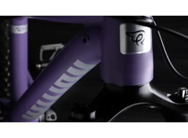 Early Rider Hellion 24 rower dziecięcy Electric Purple