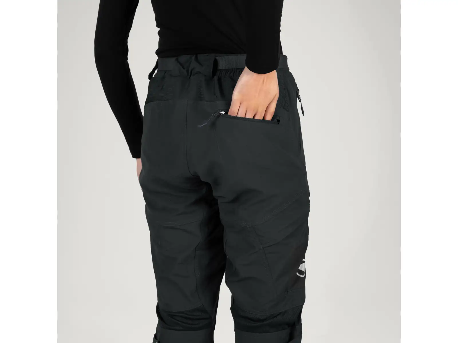 Endura Hummvee damskie spodenki 3/4 z wkładką Black