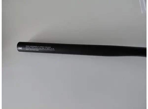 OneUp kierownica V2 Carbon 35/720 mm skrócona czarna 20 mm wznios