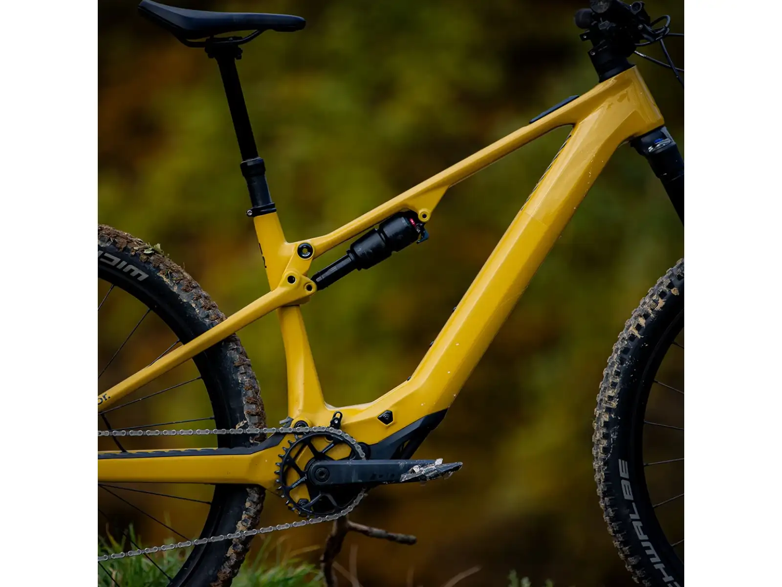 Superior iXF 9.2 pełne zawieszenie rower elektryczny Matte Mustard