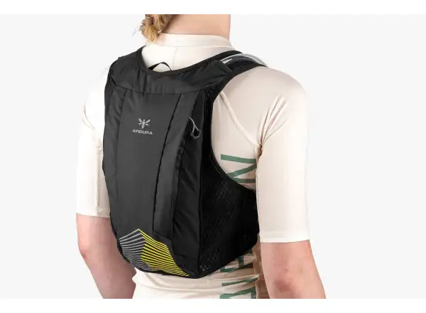 Apidura Racing Hydration kamizelka rowerowa 2 l czarna