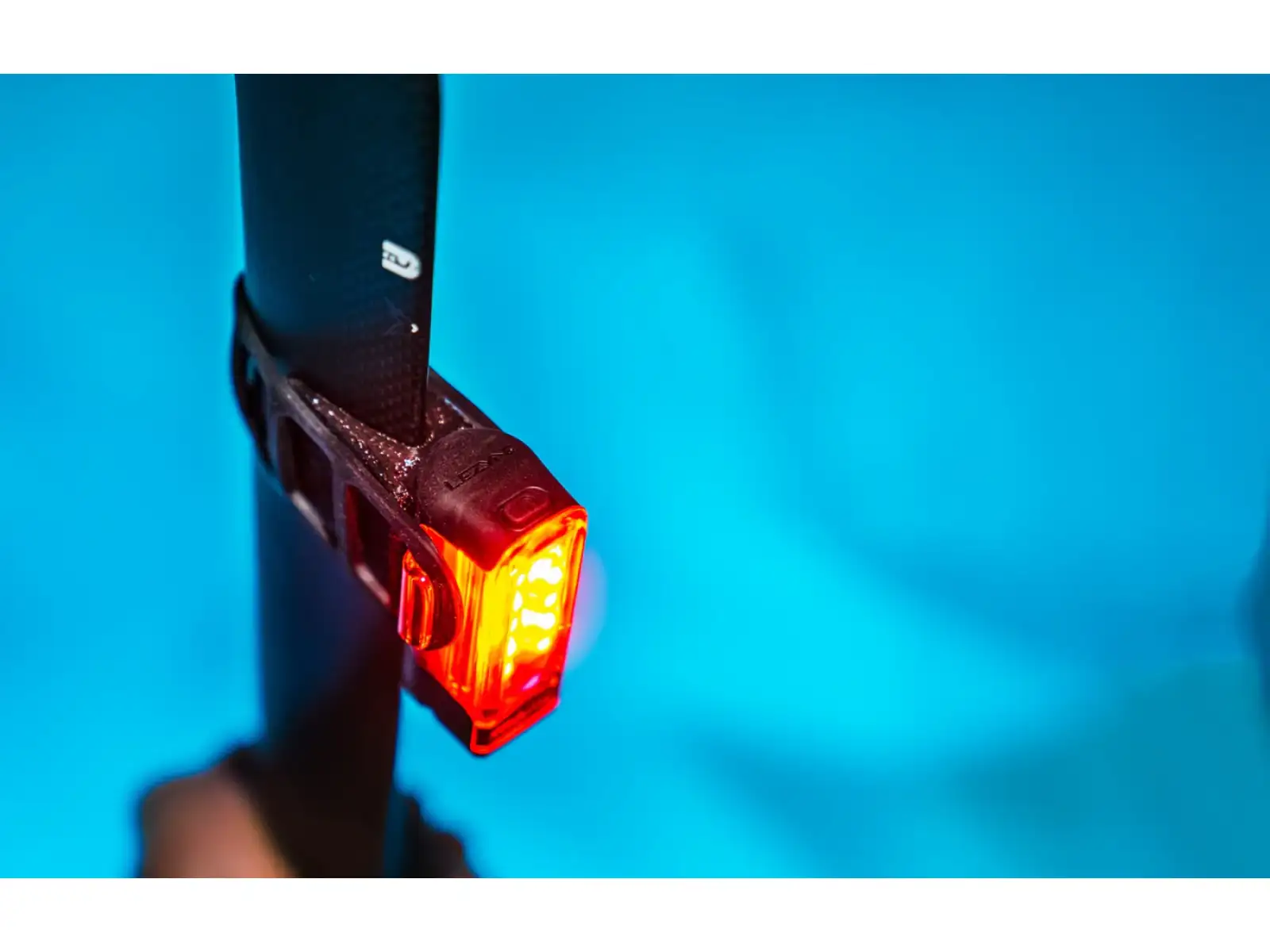 Lezyne Aeropost 3D Strip adapter do aero sztyc Black