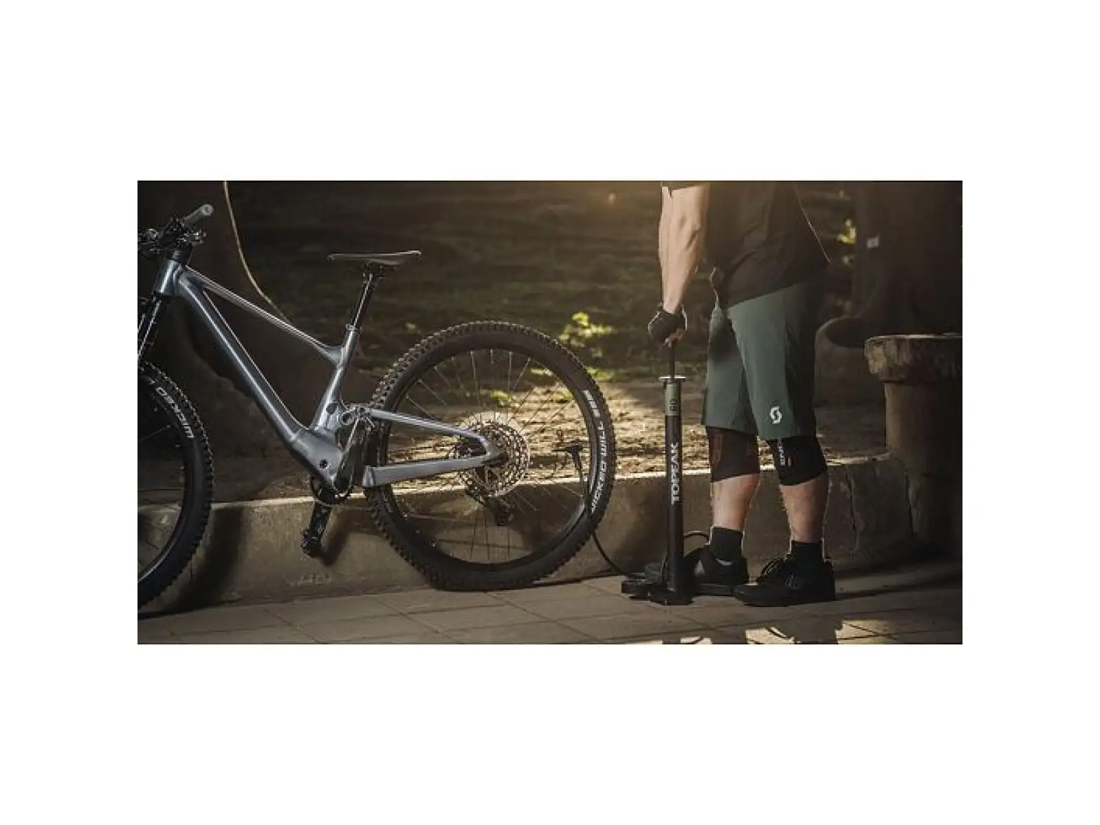 Topeak JoeBlow Mountain EX pompka warsztatowa czarna/zielona