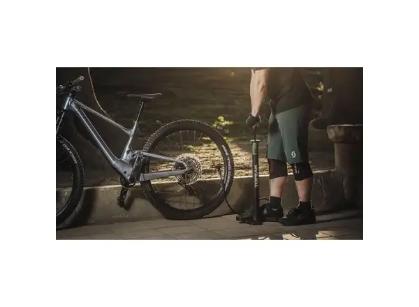 Topeak JoeBlow Mountain EX pompka warsztatowa czarna/zielona