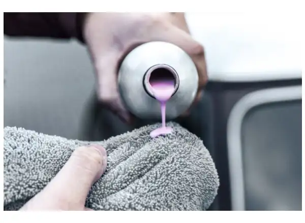 Muc-Off Microfibre Polishing Cloth ściereczka 24x24 cm szara
