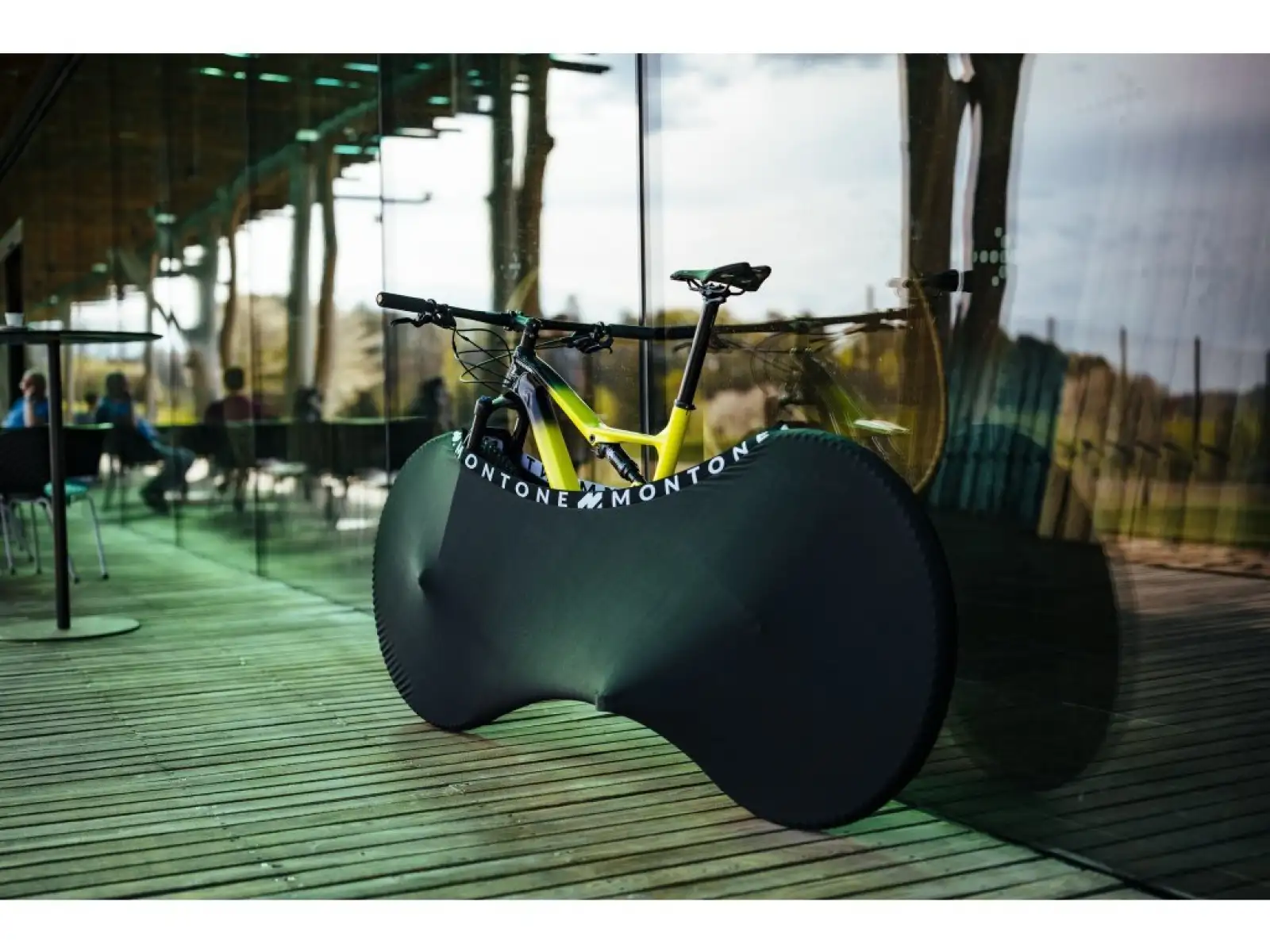 Montone bike mKayak 2.0 pokrowiec na rower do użytku wewnętrznego czarny/biały