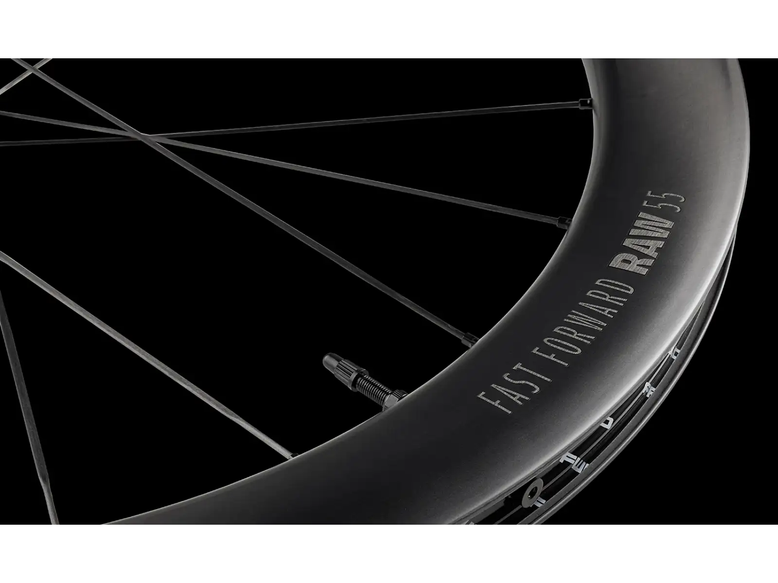 FFWD RAW CS 55 szosowe zaplecione koła Matt Black