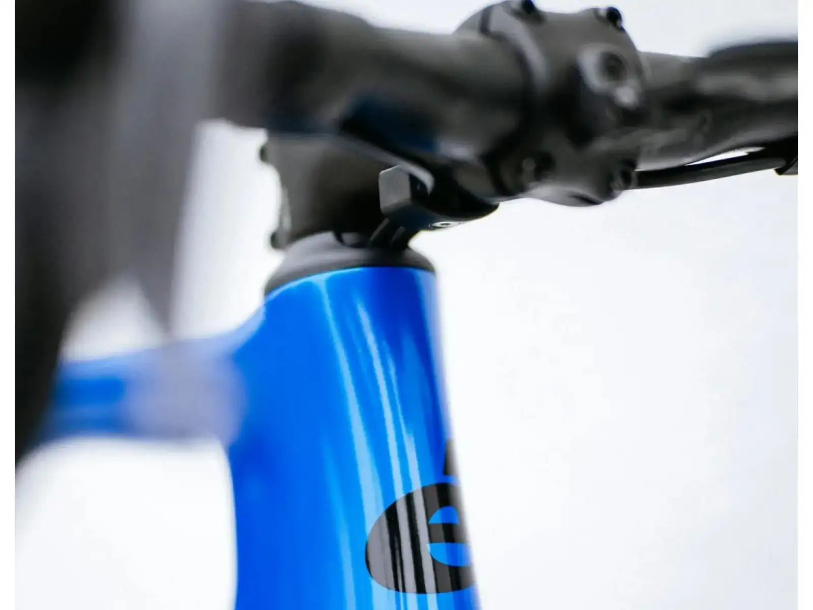 Cervélo Soloist Force AXS rower szosowy Azure