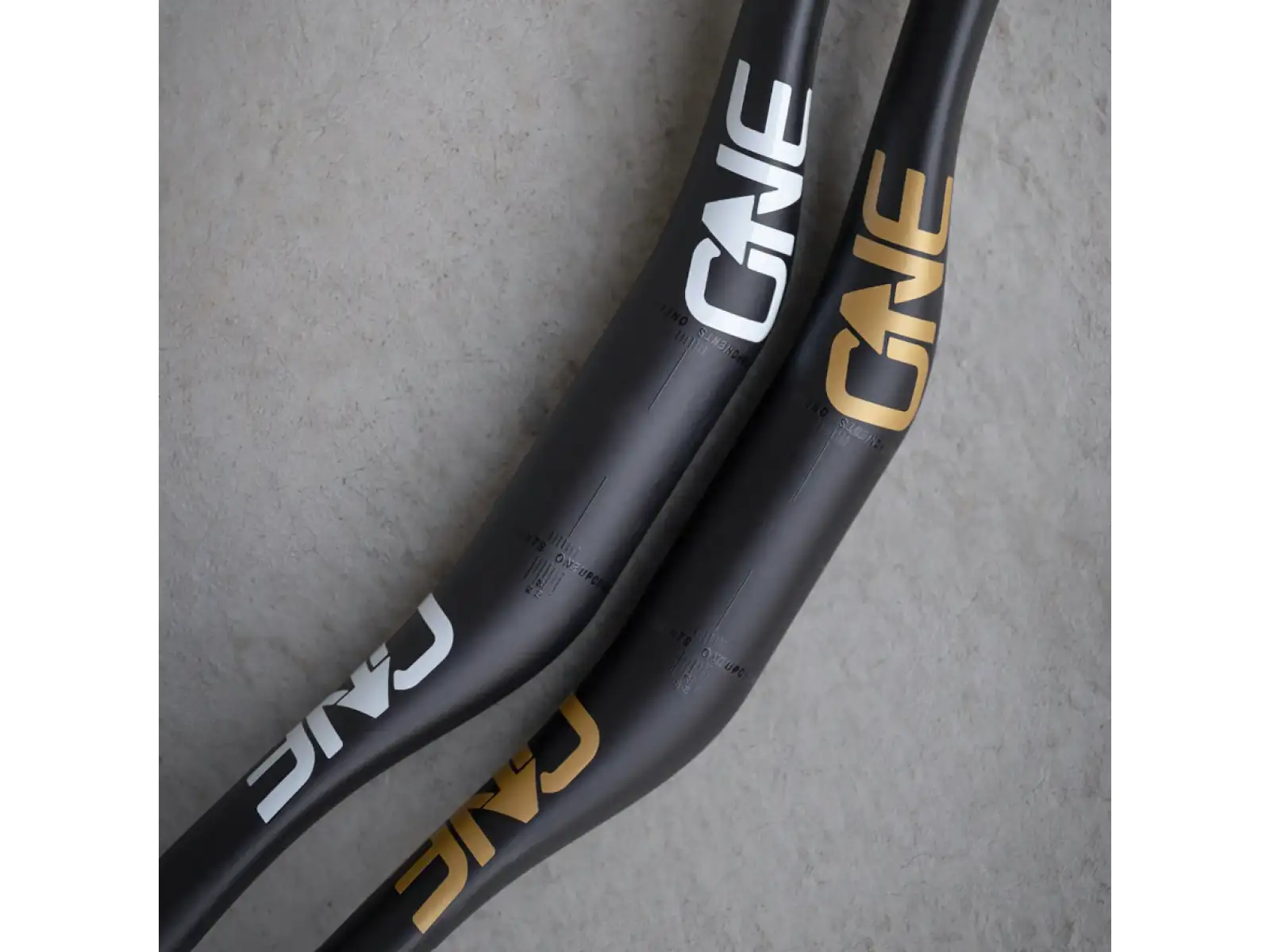 OneUP E-bar Carbon 35/800 mm kierownica czarna