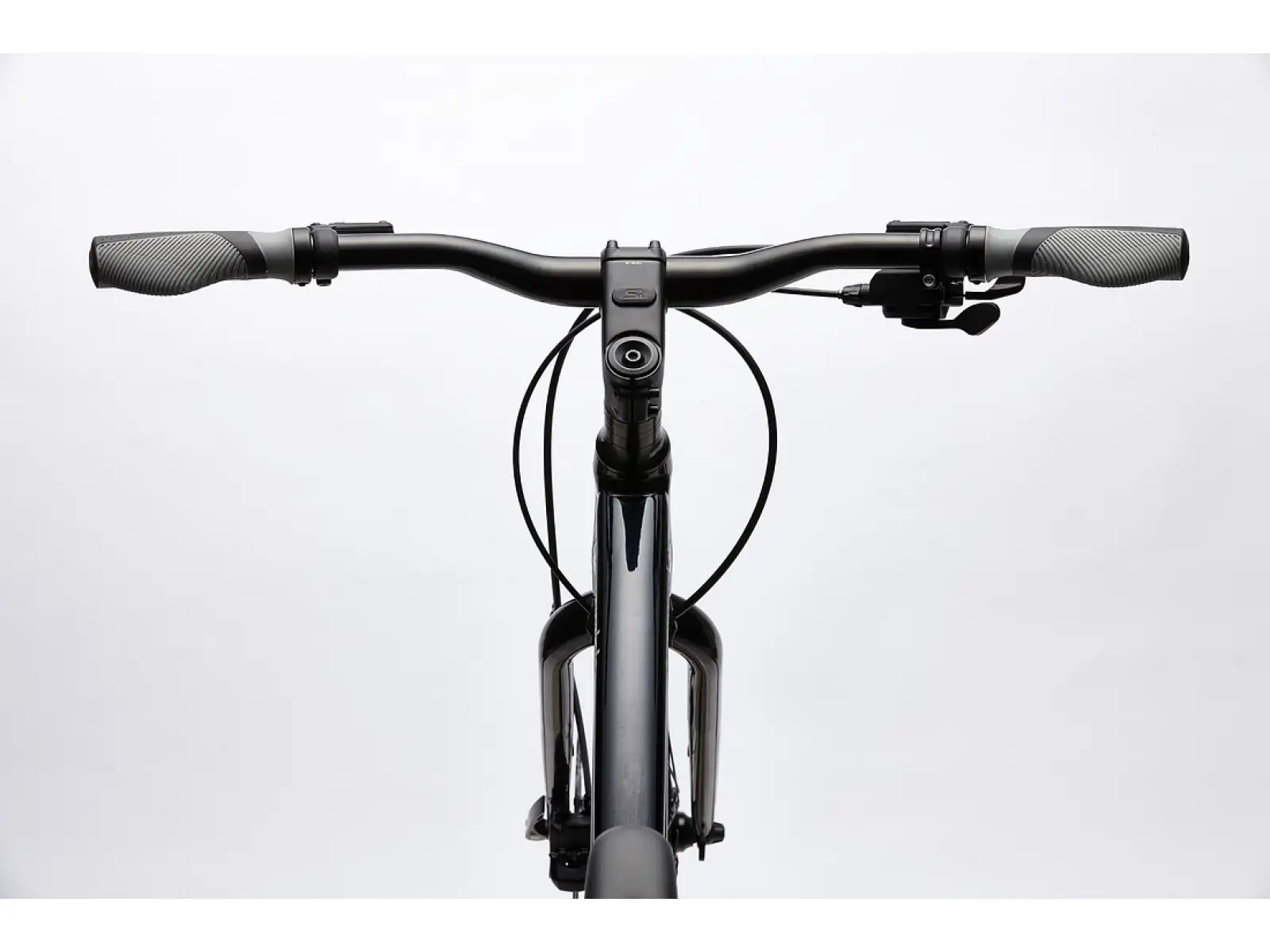 Cannondale Quick 4 rower trekkingowy Graphite