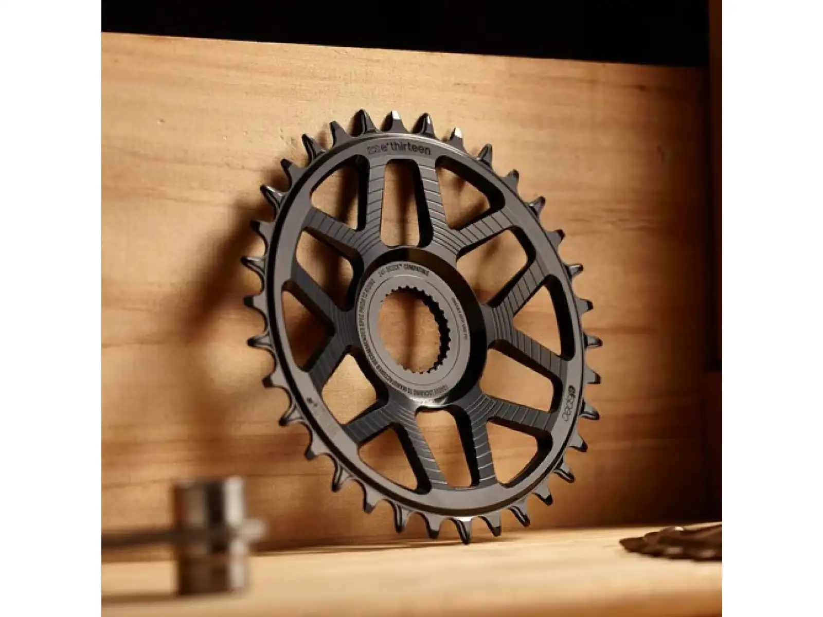 E-13 Helix Race E-Spec Alu Direct Mount zębatka do Bosch CX Gen 4 czarna