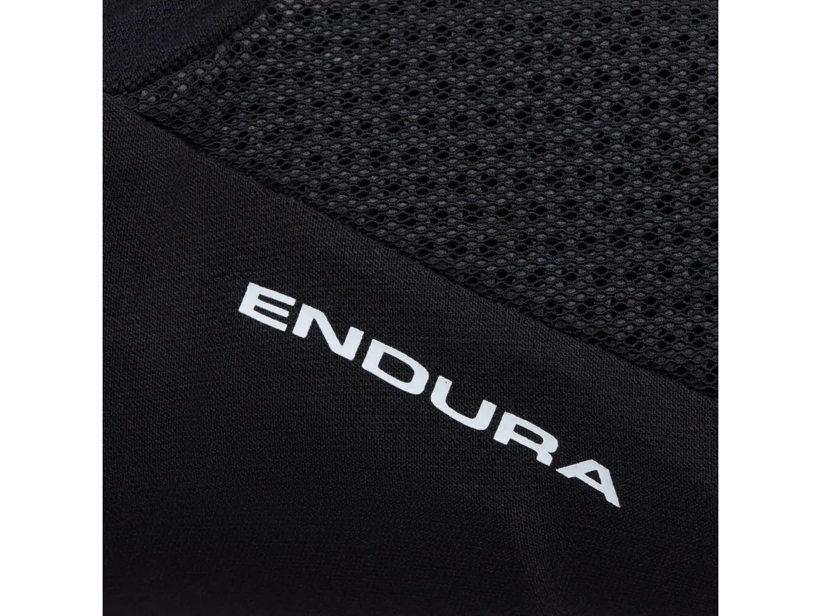 Endura Strack Knee Protector ochraniacz kolan Black