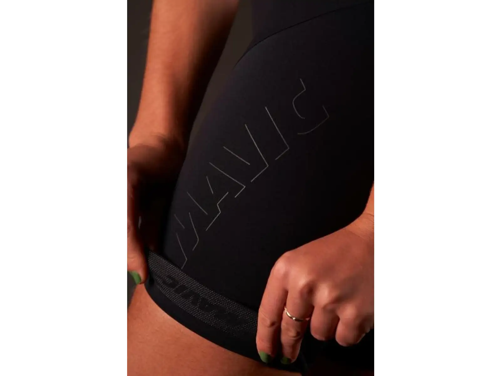 Mavic Cosmic Pro damskie spodenki z wkładką i szelkami Black