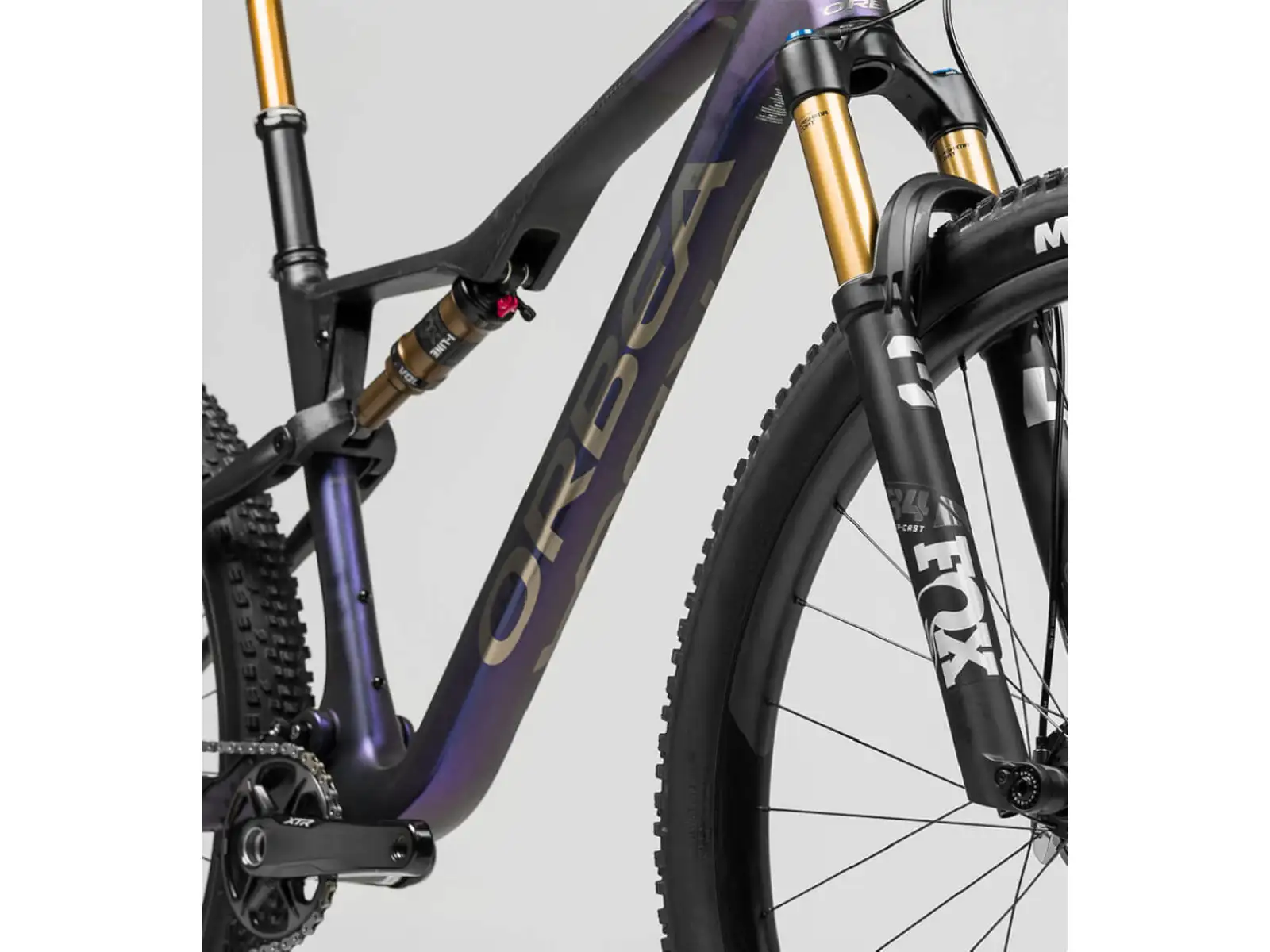 Orbea Oiz H20 rower górski Apricot Orange/Limestone Beige