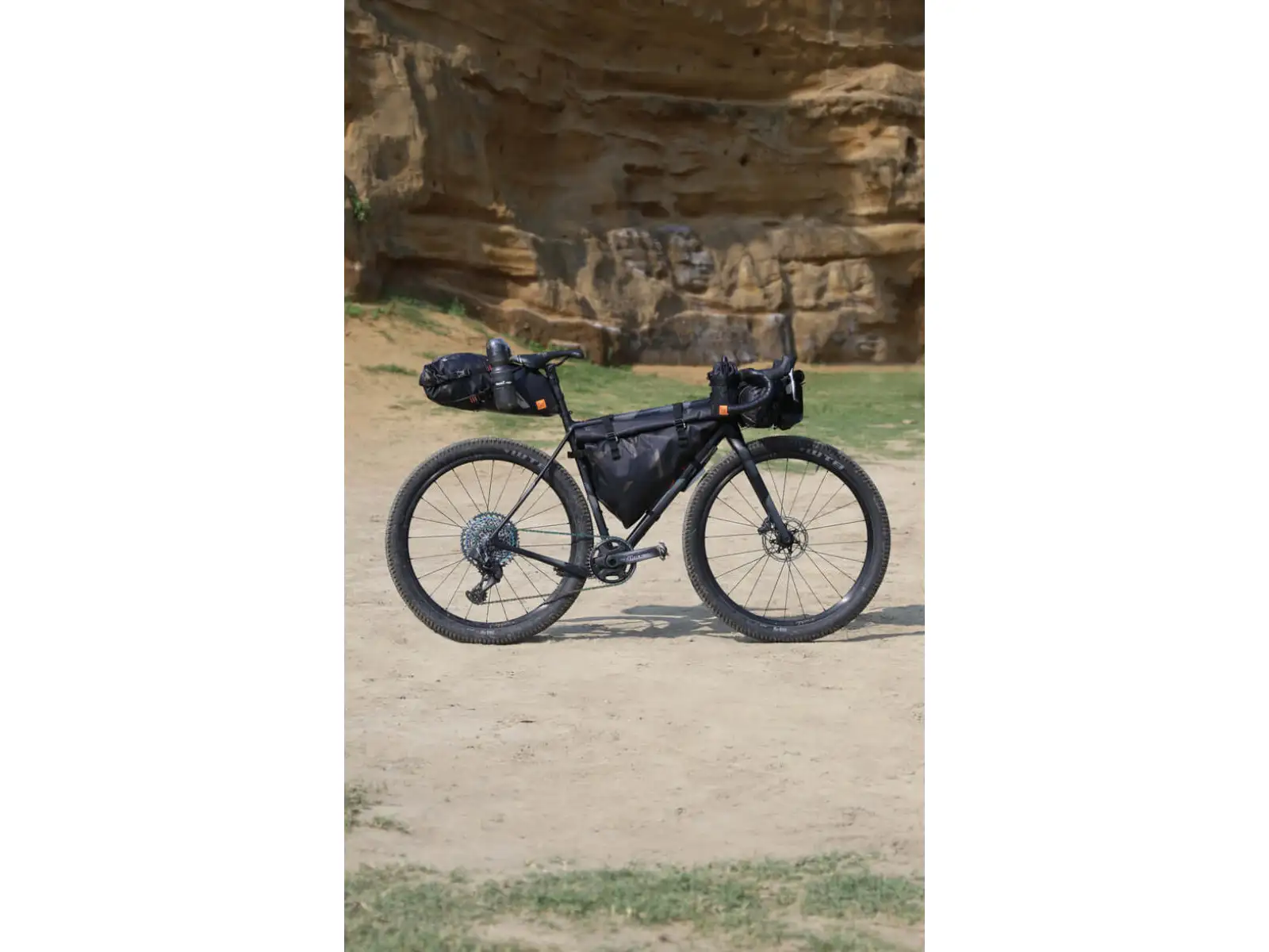 Woho X-Touring Accessory Dry torba na kierownicę 3 l Cyber-Camo Diamond czarna