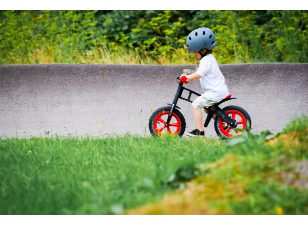 First Bike FAT dziecięcy rowerek biegowy Red