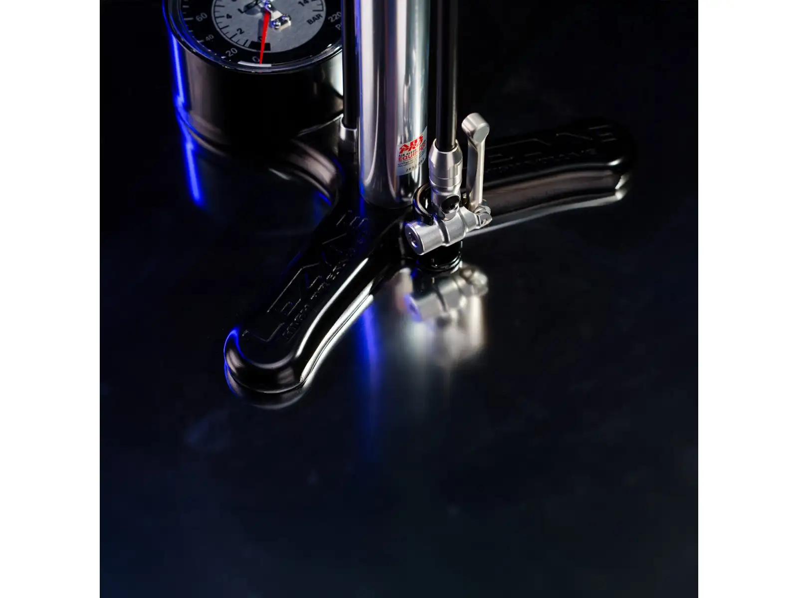 Lezyne Alloy Floor Drive 3.5 pompka warsztatowa z głowicą Presta Pro