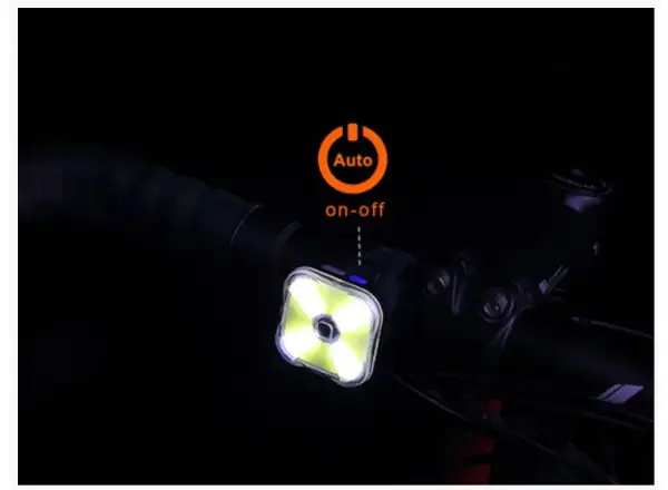 Ravemen Zestaw światła przedniego FR150 + tylnego CL06 czarna