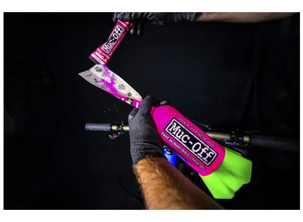Muc Off Bottle for Life + Punk Powder zestaw butelek i proszku do czyszczenia rowerów