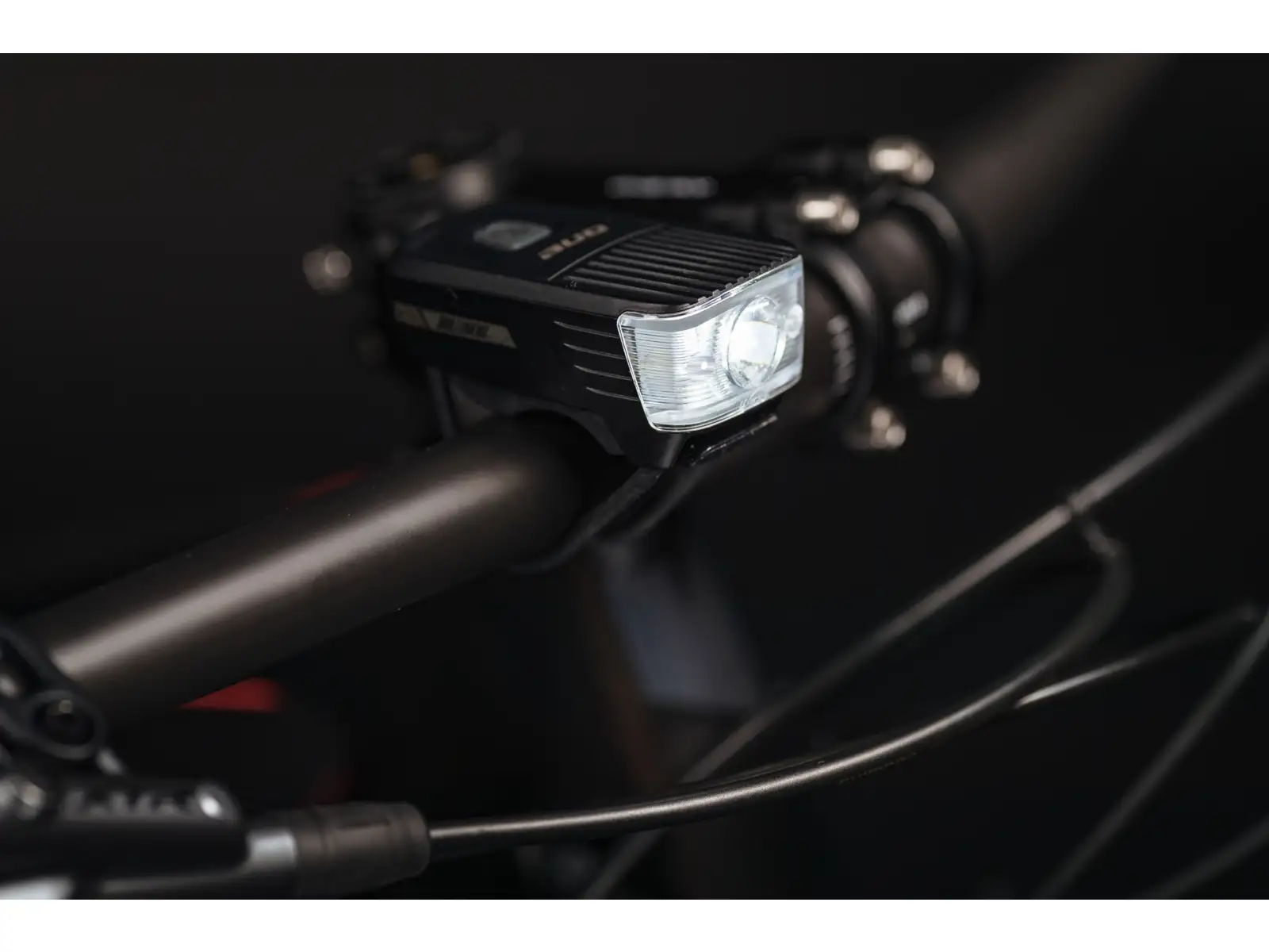 One Bikeparts F.Light 50 światło black/grey