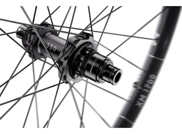 DT Swiss XM 1700 Spline 30 DB Black Center Lock 12/148 tylne koło - Niezapakowane