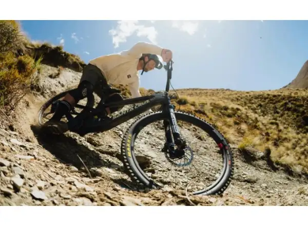 Santa Cruz Megatower 2 CC zestaw ramowy z amortyzatorem Rock Shox Super Deluxe Ultimate Coil