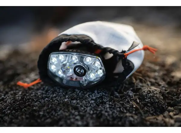 Petzl Nao RL ładowarka czołówka Black