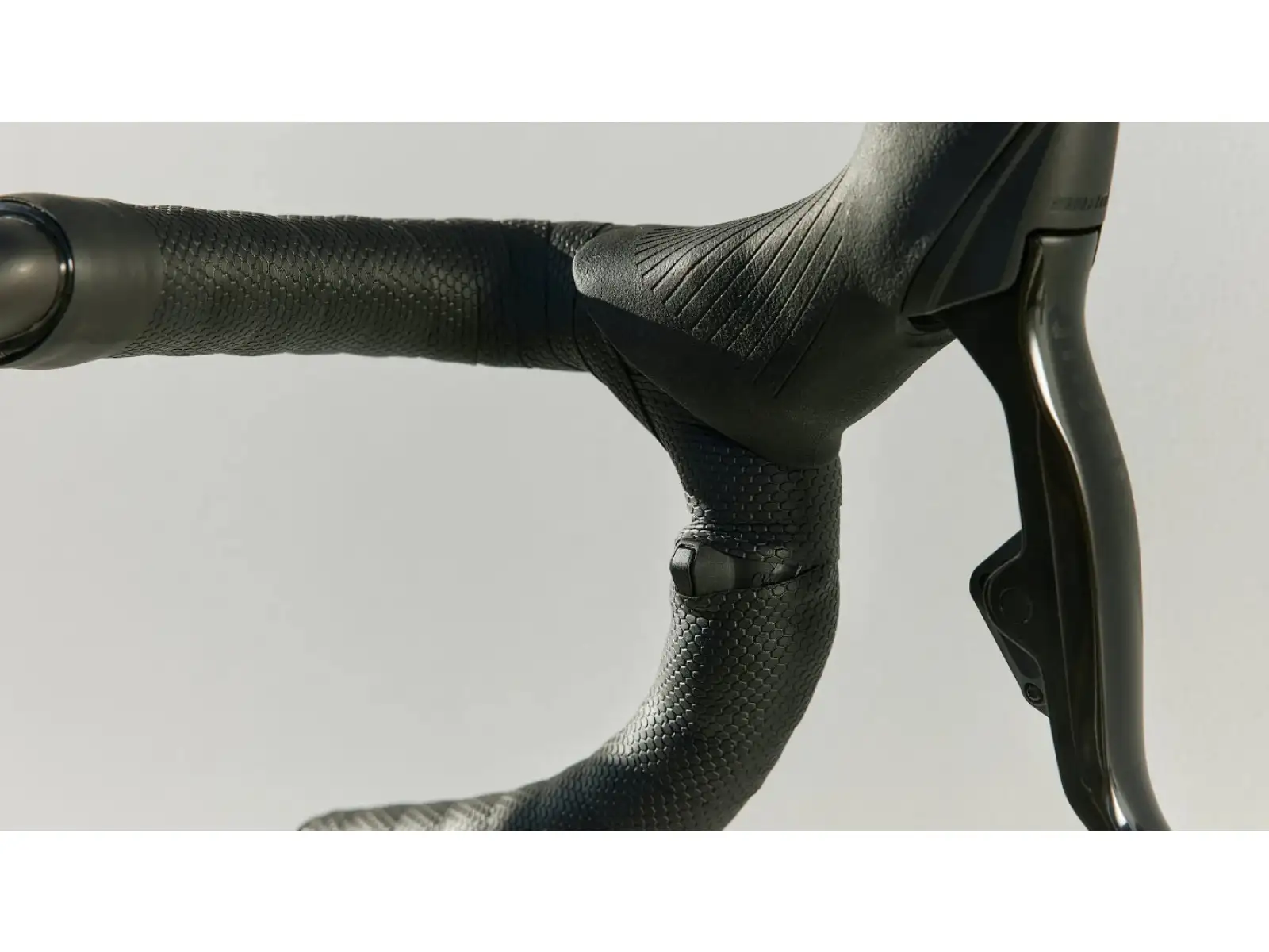 Cervélo Rouvida Force XPLR AXS 1 szosowy rower elektryczny Granite