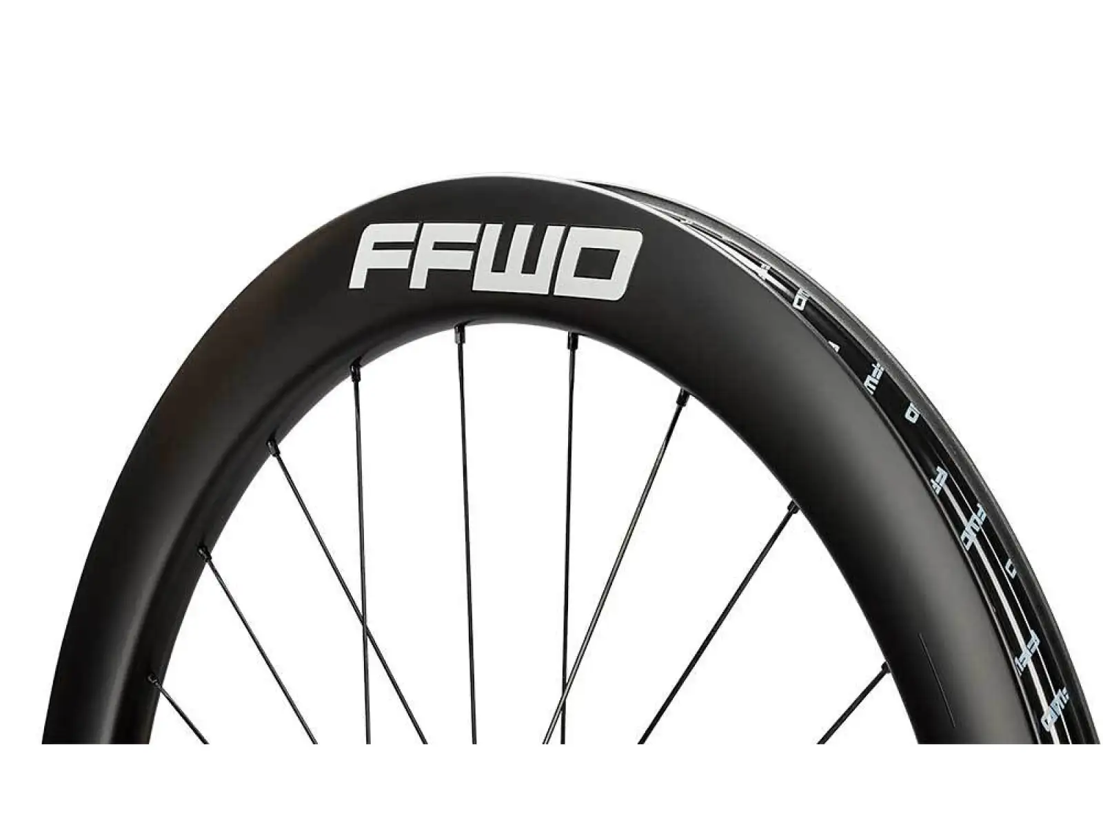 FFWD RYOT55 V2 DT240 2:1 EXP szosowe karbonowe koła White