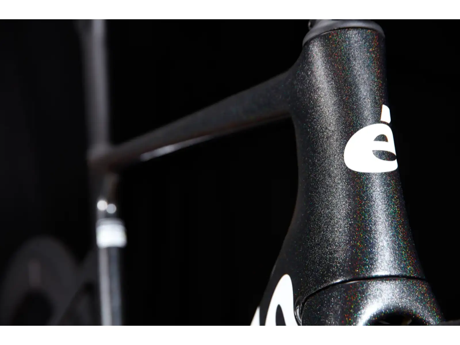 Cervélo Soloist Force eTap AXS rower szosowy embers