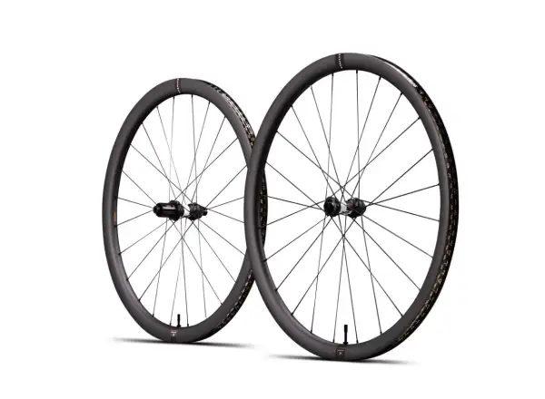 Reserve RSVr 34/37 DT 180 SP XDr szosowe koła zaplecione