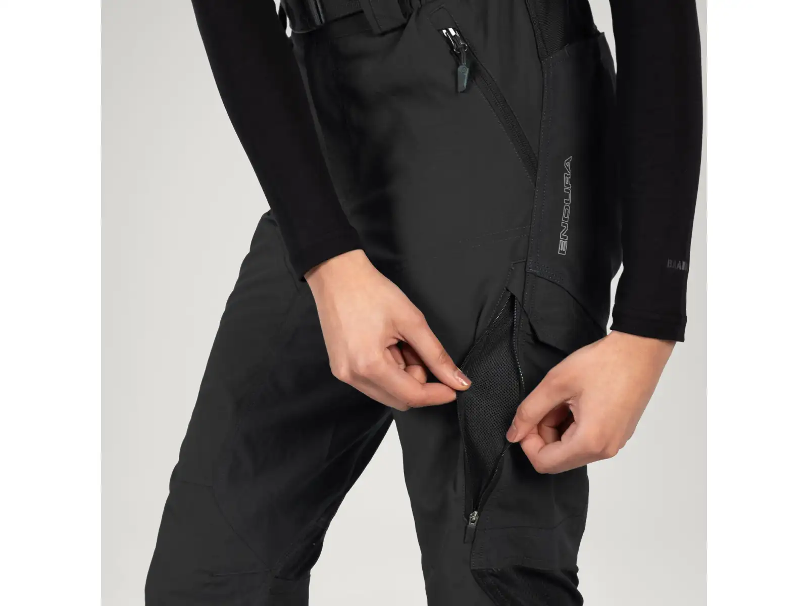 Endura Hummvee damskie spodenki 3/4 z wkładką Black