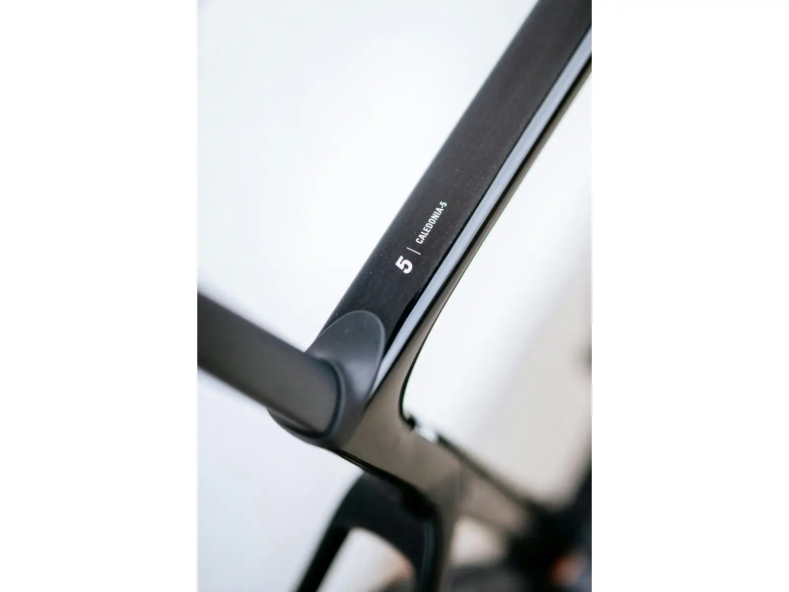 Cervélo Caledonia 5 Dura-Ace Di2 rower szosowy Five Black