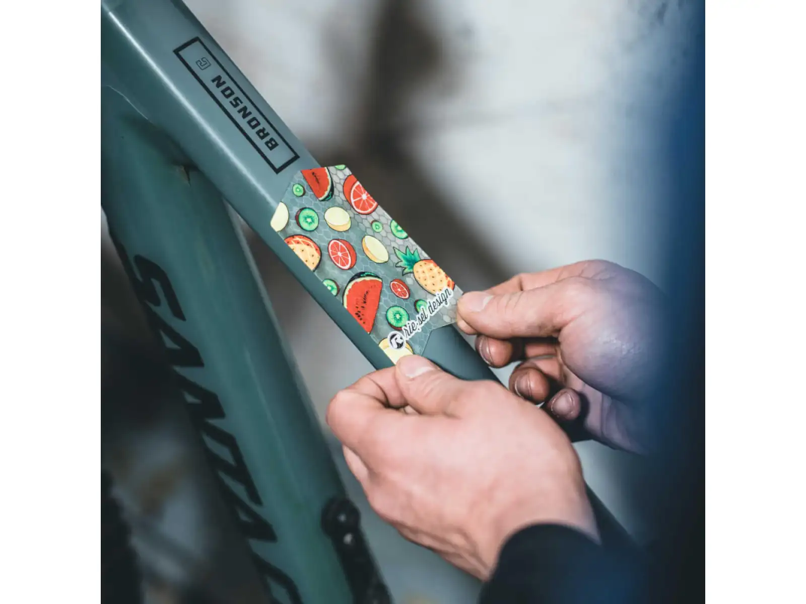 Rie:sel Design Tape 3000 folia na ramę fruit