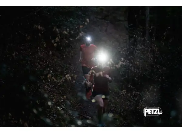 Petzl Swift RL 2023 ładowalna latarka czołowa Black