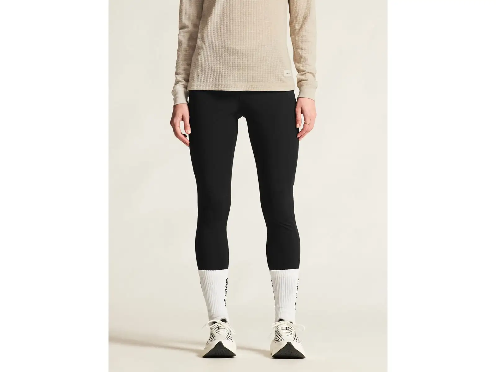 CRAFT ADV Essence Warm Wind Tights 2 damskie legginsy do biegania czarny