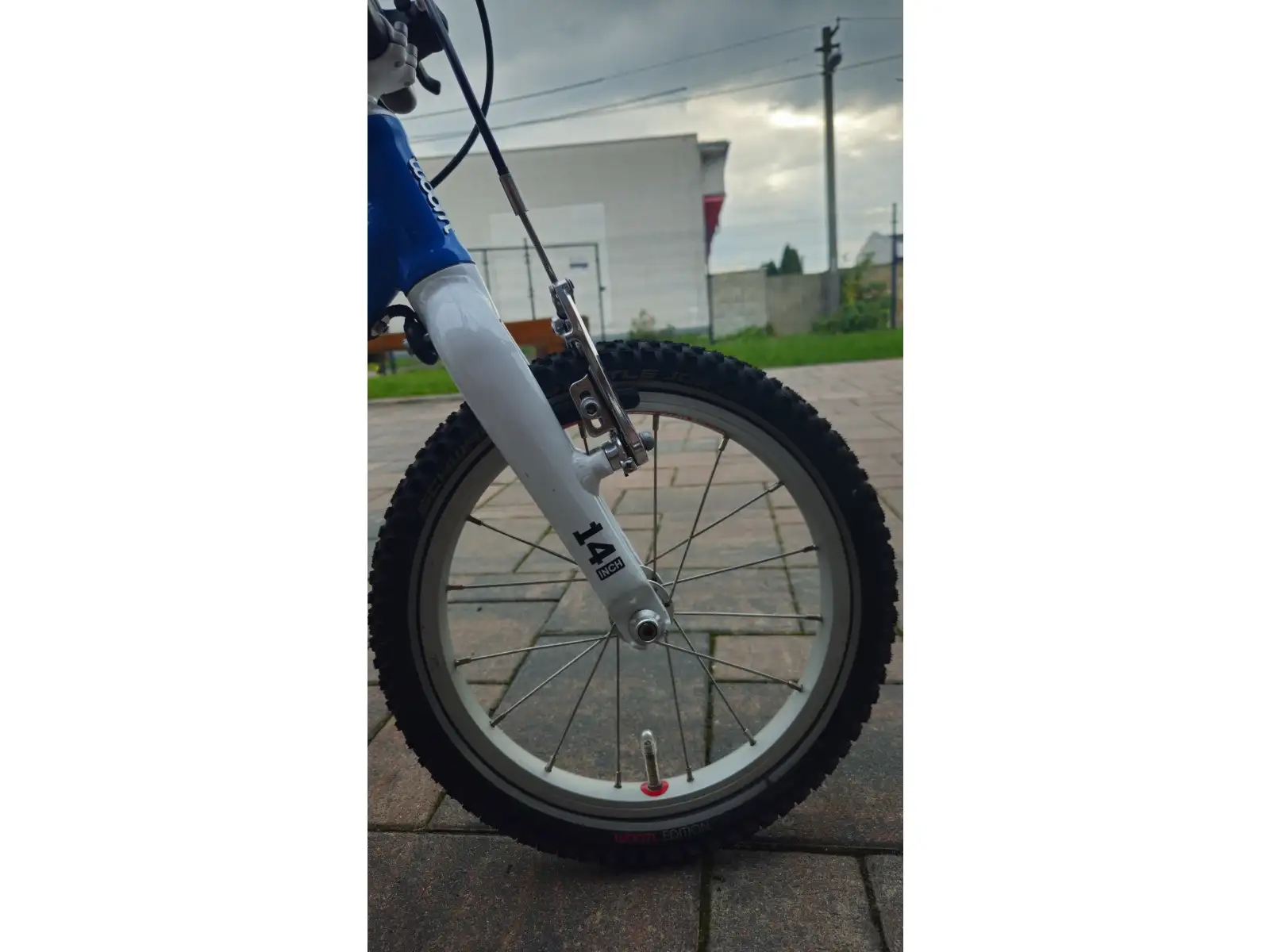 Woom 2 Blue 14 rower dziecięcy BAZAR