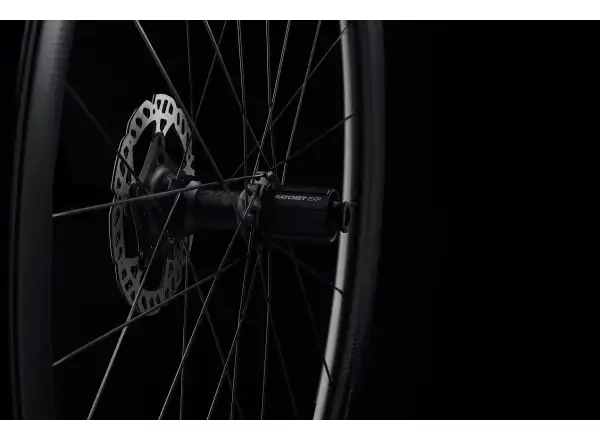 FFWD RYOT44 DT240 2:1 EXP szosowe koła zapleciona opona MattBlack bębenek Shimano HG11
