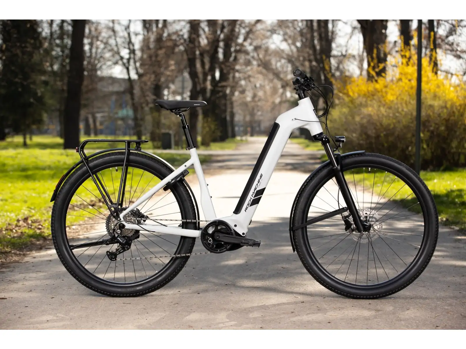 Rock Machine eRokk B70T niski rower elektryczny Matte Limerock Grey